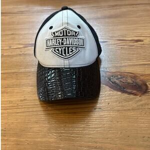 Harley Davidson black faux snake large logo adjustable velkro back baseball hat